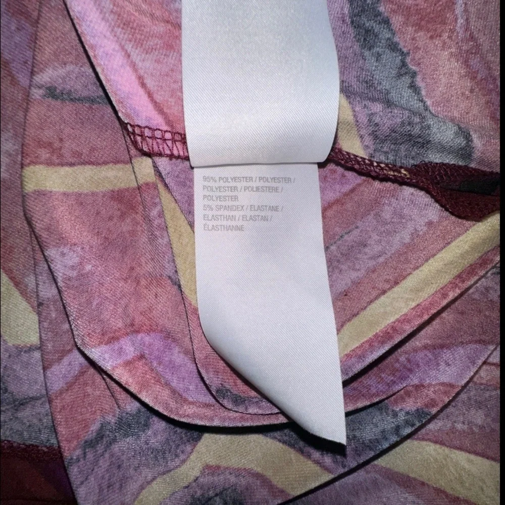 Susan Graver ~ Women’s Multicolor Chevron Long Sleeve Tunic Top A343065 Size 1X - Picture 8 of 8